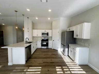 Main picture of 202 Night Fall Ter