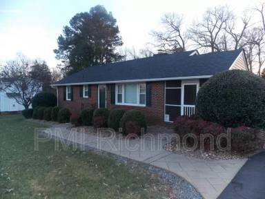 Main picture of 15400 Hanover St