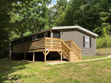 Main picture of 2106B Wilson Rd