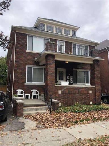 Main picture of 813 Beaconsfield Ave