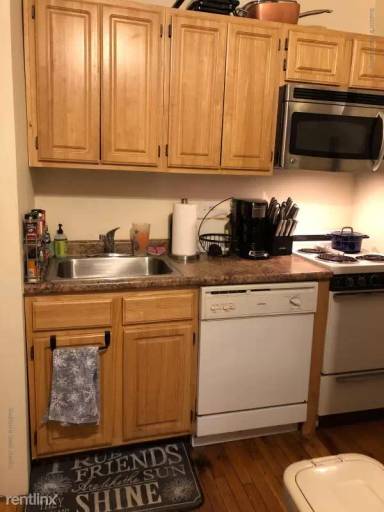 Main picture of 1318 Commonwealth Ave