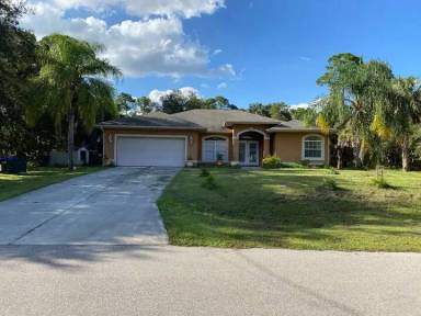 Main picture of 5540 Allamanda Ave