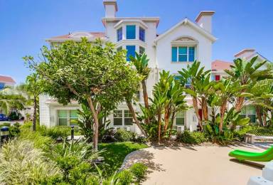 Main picture of 840 Harbor Cliff Way