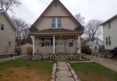 Main picture of 1508 Albert St
