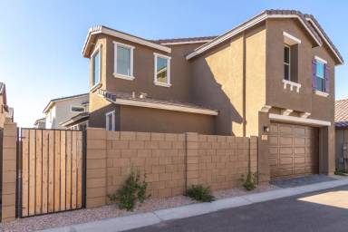 Main picture of 317 N 56th Pl