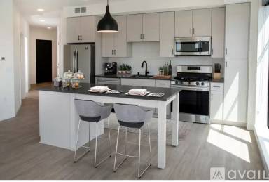 Main picture of The Hill Apartments