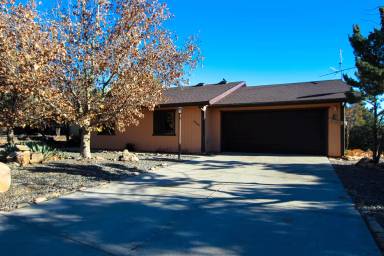 Main picture of 4840 Hornet Dr