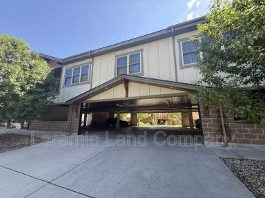 Main picture of 1403 E Gibbon St