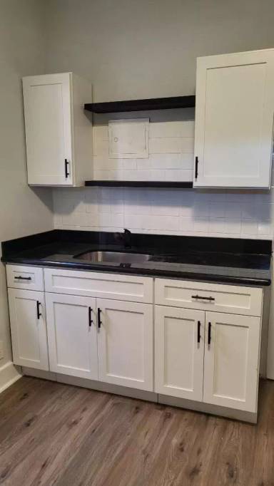 Main picture of 5936 Haverford Ave