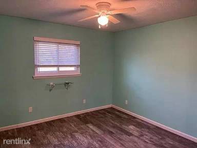Main picture of 700 Deborah Dr