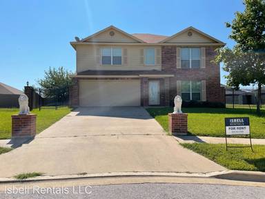 Main picture of 5906 Chuckwagon Cir