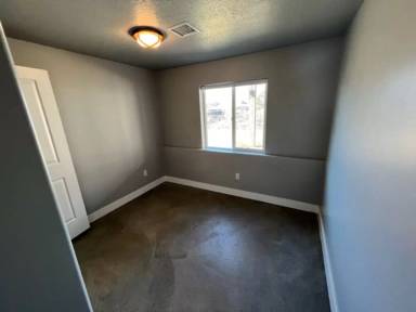 Main picture of 583 N 400 E