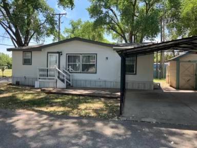 Main picture of Twin Oaks Manufactured Home Community