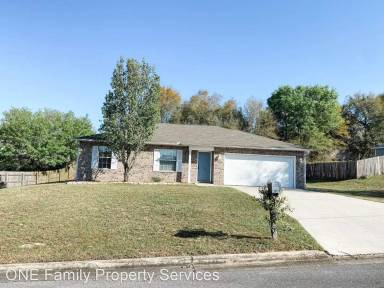 Main picture of 203 Cabana Way