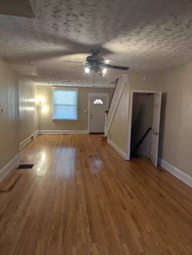 Main picture of 1506 N Luzerne Ave