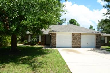 Main picture of 33 Rosepetal Ln