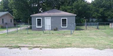 Main picture of 902 1/2 SW G Ave