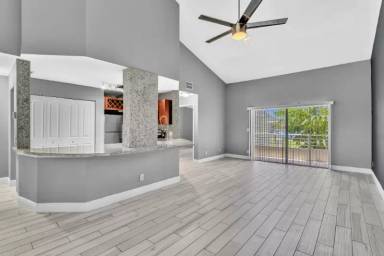 Main picture of Summer Lake Condo