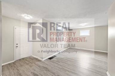 Main picture of 13513 Dressler Ave