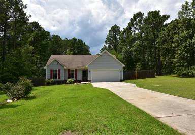 Main picture of 60 Senter Ln