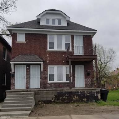 Main picture of 3777 Elmhurst St