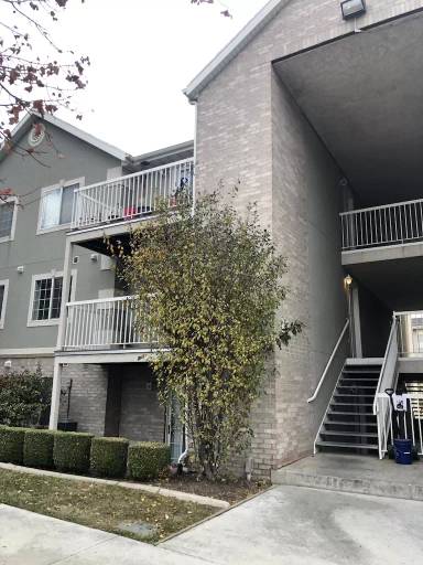 Main picture of 1243 W 1520 N