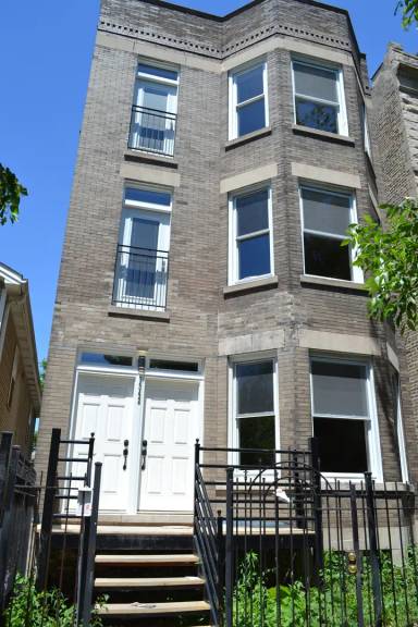 Main picture of 3342 W Beach Ave