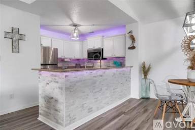 Main picture of 4057 Crockers Lake Blvd