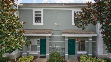 Main picture of 10612 Savannah Wood Dr