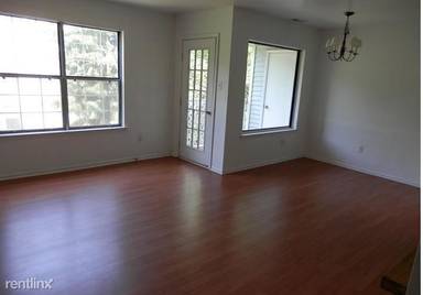 Main picture of 1010 Diamond Dr