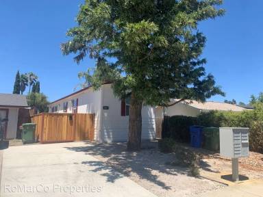 Main picture of 1131 Woodside Dr