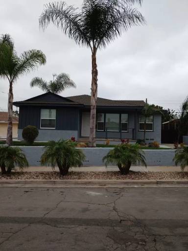 Main picture of 6682 Birchwood St