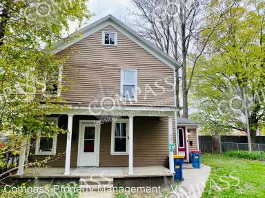 Main picture of 465 Crescent St NE