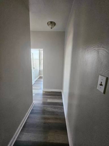 Main picture of 1525 University Ave