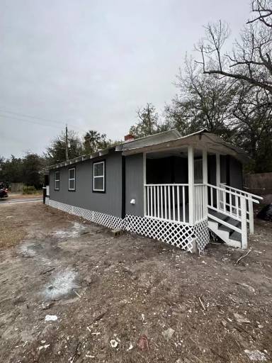 Main picture of 2267 Calvin St