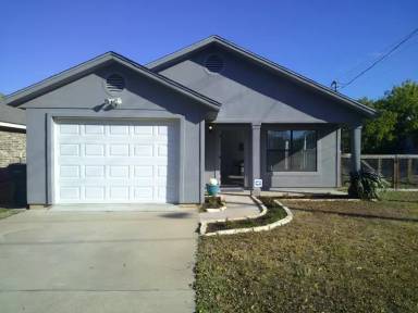 Main picture of 601 W 5th Ave