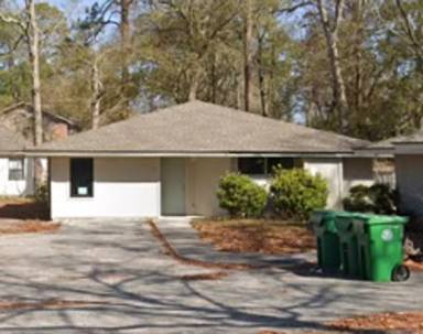 Main picture of 6 Lakeland Ct