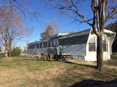 Main picture of 6320 N 52nd St