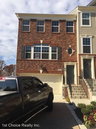 Main picture of 8610 Stone Hill Ln