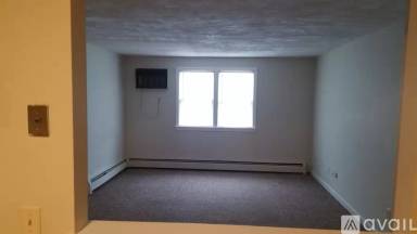 Main picture of 365 Elm St