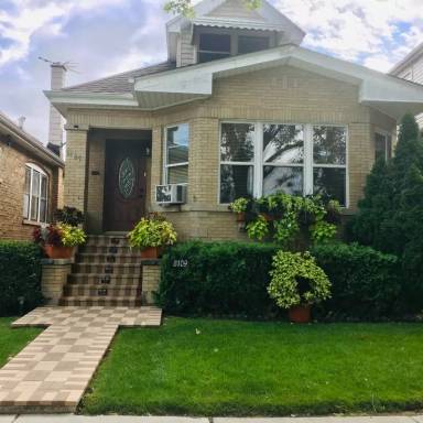 Main picture of 3109 N Neva Ave