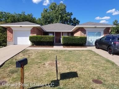 Main picture of 548 Scotland Ct