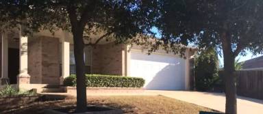 Main picture of 920 Coronation Way