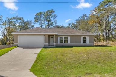 Main picture of 6134 SW 154th Place Rd