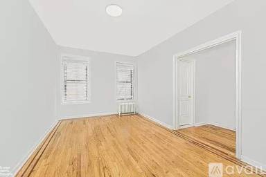 Main picture of 225 Bennett Avenue Apartments