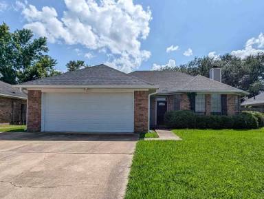 Main picture of 5705 Bluebonnet Dr