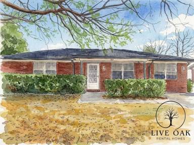 Main picture of 1461 Flo Zechman Dr