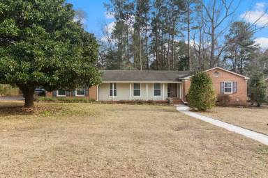 Main picture of 149 Rutledge Ave