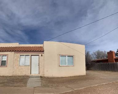 Main picture of 508 E 9th St