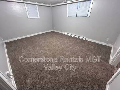 Main picture of 208 5th Ave SW